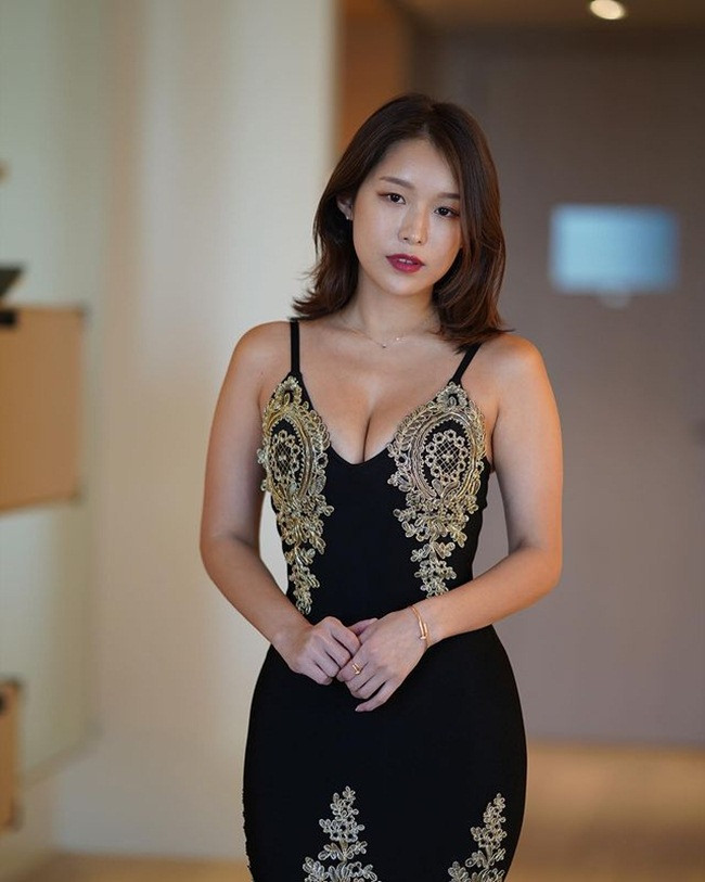 Theo Becky, cô không có bí quyết gì đặc biệt, chỉ duy trì tập luyện mỗi ngày. Quan trọng nhất là cả quá trình phải đều đặn, không được bỏ bẵng đi một thời gian.