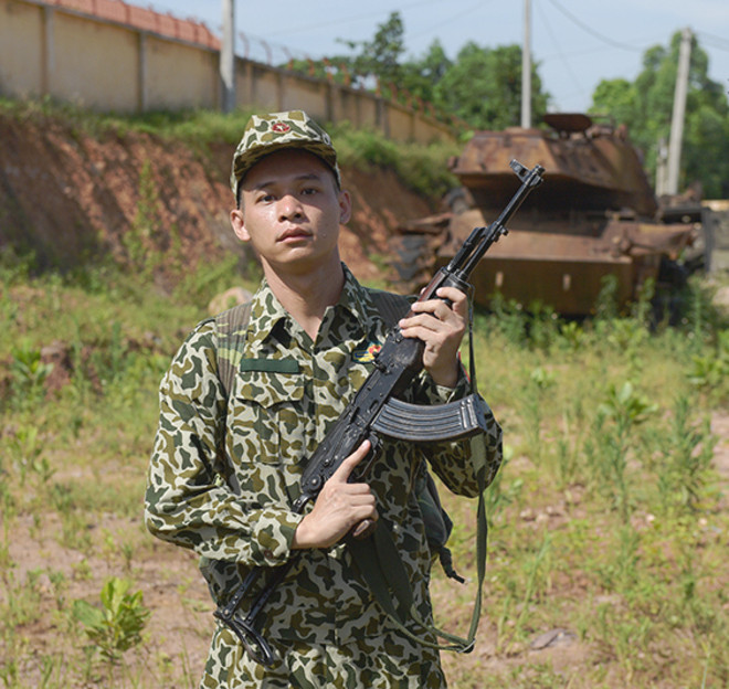 Không biết đây có phải là bình luận thật lòng hay không, nhưng có lẽ, sau khi xem ảnh và đọc bình luận từ những người hâm mộ "có tâm", Độ Mixi sẽ mạnh dạn cắt tóc và tự tin tham gia Sao Nhập Ngũ.