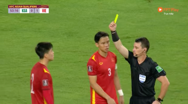 Trước sự rời sân đáng tiếc, "công chúa béo" Quỳnh Anh - vợ Duy Mạnh đã có động thái cổ vũ.