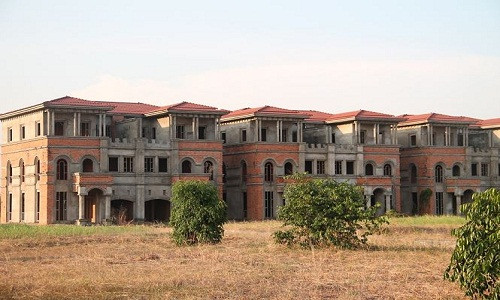 Tháng 6/2009, UBND tỉnh Bình Dương đã phê duyệt quy hoạch chi tiết xây dựng Thành phố mới Bình Dương tỷ lệ 1/500 theo quyết định số 2273/QĐ-UBND. Đến tháng 7/2009, Tổng công ty Becamex IDC được UBND tỉnh cấp giấy chứng nhận quyền sử dụng đất thực hiện dự án khu đô thị mới. Sau đó, vào tháng 4/2010, lễ khởi công thành phố mới Bình Dương được tổ chức.