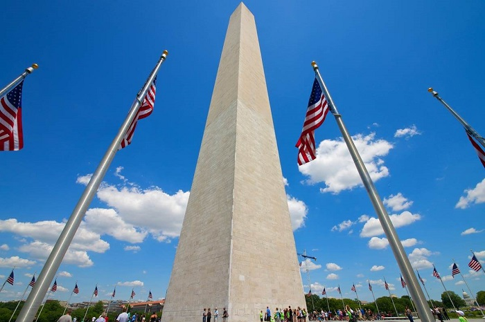 Đài tưởng niệm chiến binh trong chiến tranh Việt Nam, Washington DC được coi là tiêu chuẩn thể hiện sự am hiểu với kiến trúc khu tưởng niệm. Ảnh: Printest.