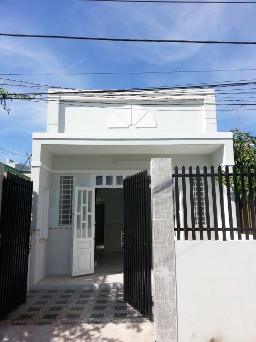 Ngôi nhà mang đậm nét đẹp của phong cách kiến trúc hiện đại, đường nét thiết kế đơn giản. Ảnh: Nhadepsang.