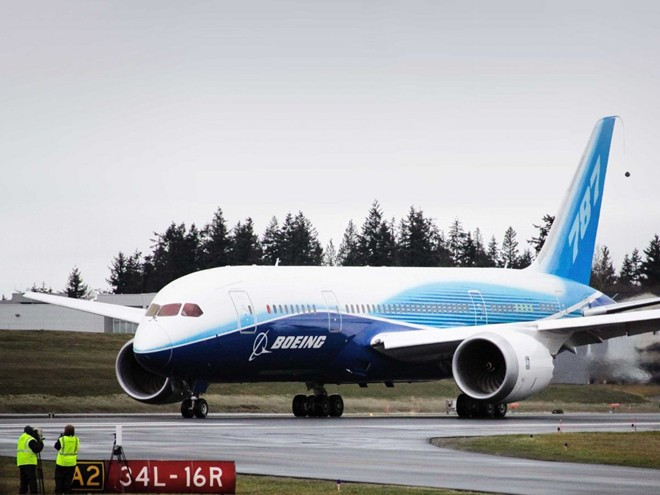 Nhà máy này cũng lắp ráp các dòng máy bay 767, 777 và 787 Dreamliner.