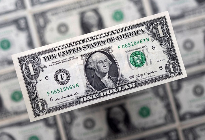Tính đến cuối năm 2022, đồng USD chiếm hơn 58% dự trữ ngoại hối toàn cầu, áp đảo so với 4 đồng tiền xếp sau là EUR, JPY, GBP và CNY, dữ liệu của IMF chỉ ra.