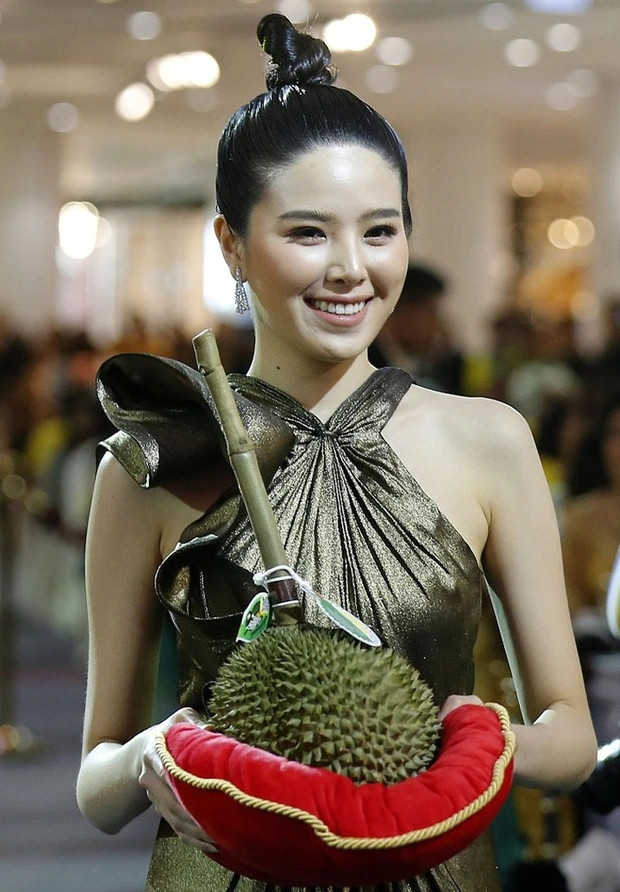 Năm 2019, tại lễ hội King of Durian tổ chức ở Nonthaburi (miền trung Thái Lan), một quả sầu riêng thuộc giống Kanyao từ tỉnh Nonthaburi đã lập kỷ lục thế giới khi được đấu giá lên tới 48.000 USD (hơn 1,1 tỷ đồng). Ảnh: Stratetimes