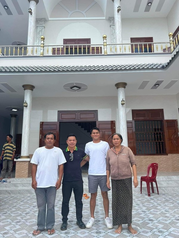 Căn nhà gồm 2 tầng, khang trang, khá rộng rãi. Ảnh: FB Dụng Quang Nho