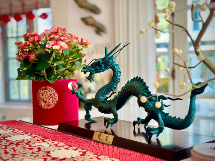 Tượng rồng cho năm Giáp Thìn.