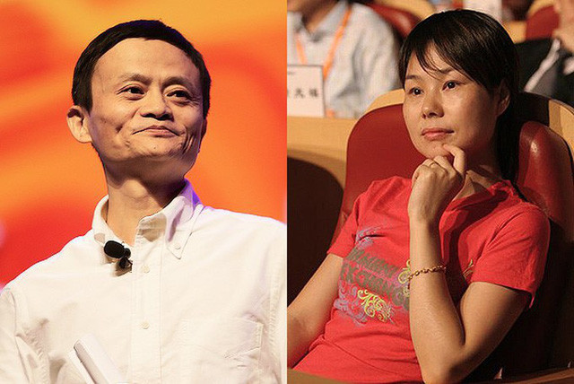Trong khi đó, tỷ phú Jack Ma luôn giữ quan điểm: "Điều quan trọng nhất khi trở về nhà là phải có một chiếc giường êm, và trên giường là một người vợ tốt".
