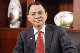 Tính đến 13/10/2020, ông Phạm Nhật Vượng nắm giữ trên 876 triệu cổ phiếu VIC, chiếm 25,43% vốn điều lệ Vingroup và sở hữu hơn 1,12 tỷ cổ phiếu VIC gián tiếp sở hữu thông qua 92.88% cổ phần tại CTCP Tập đoàn Đầu tư Việt Nam.