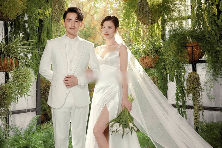 Ông Cao Thắng và Đông Nhi còn "chơi lớn" khi lo toàn bộ nơi ở và vé máy bay cho 500 khách mời tham dự tiệc cưới tại một khu du lịch 5 sao nổi tiếng ở Phú Quốc hồi năm ngoái. Nguồn ảnh: Internet