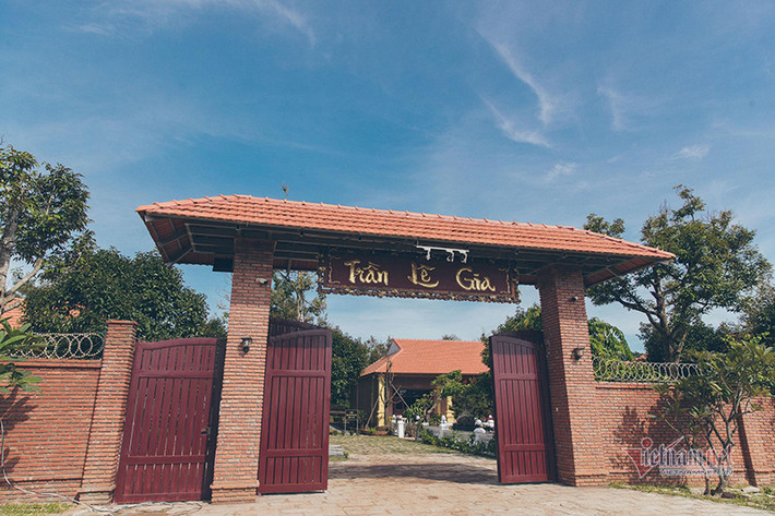 Mới đây, Lý Nhã Kỳ đã khánh thành phủ Trần Lê Gia mà cô bỏ tâm huyết xây dựng trong suốt 3 tháng qua. Ảnh: Vietnamnet.