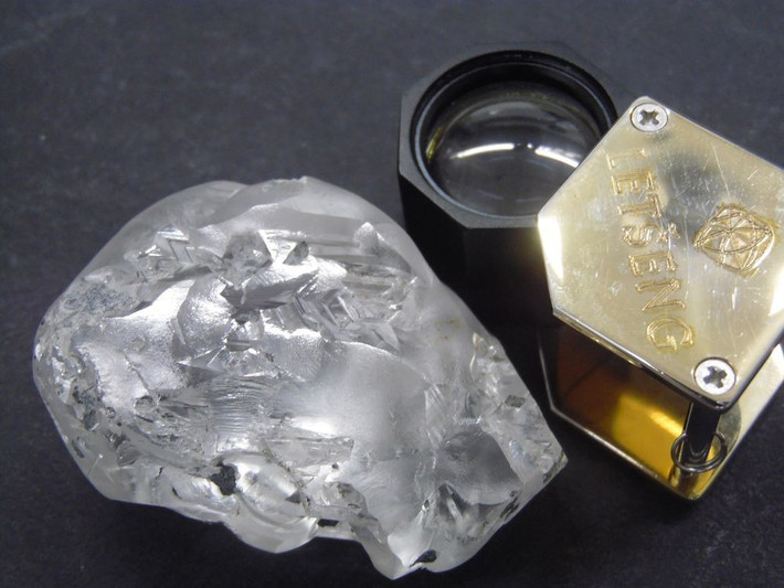 Tháng 8/2020, Gem Diamonds tiếp tục đào được một viên kim cương có kích cỡ 442 carat, trị giá khoảng 18 triệu USD từ một mỏ ở châu Phi. Ảnh: Gem Diamonds.