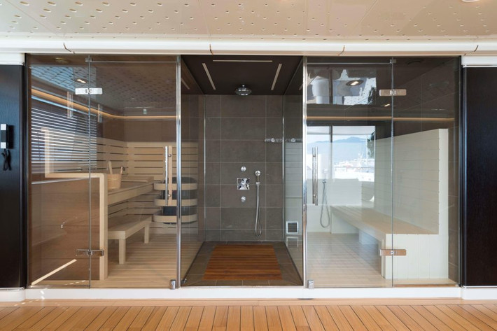 Du thuyền trị giá 16 triệu bảng (khoảng 400 tỷ đồng) ấn tượng với spa hiện đại, phòng tập gym.