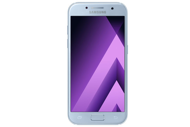 Giá bán của Galaxy A7 2017 là 500 Euro (khoảng 11.9 triệu đồng), Galaxy A5 2017 là 430 Euro (khoảng 10.3 triệu đồng) và Galaxy A3 2017 là 330 Euro (khoảng 7.9 triệu đồng).