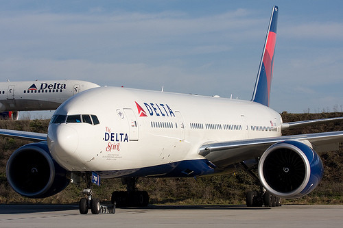 Hãng hàng không Hoa Kỳ - Delta Air Lines có trụ sở tại thành phố Atlanta, Georgia được thành lập năm 1928. Chuyến bay đầu tiên của hãng vào năm 1929 với phi cơ Travel Air S-6000B, bay từ Dallas đến Monroe. Hiện Delta Air Lines phát triển với 80.000 nhân viên. Ảnh: Morocco World News.