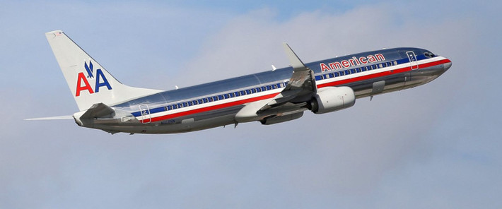 American Airlines ra đời năm 1934 khi người tiền nhiệm của nó là công ty Hàng không và American Airways hợp tác. American Airlines có trụ sở tại Fort Worth, Texas, và có 80.987 nhân viên. Trong năm 2013, American Airlines sáp nhập với Airways Group và tiếp tục hoạt động dưới tên American Airlines Group. Ảnh: ABC News.