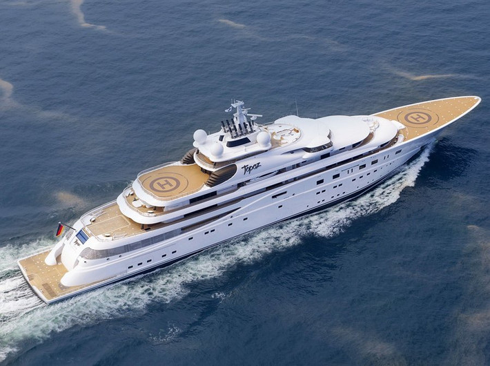 Du thuyền Topaz dài 147m, trị giá 527 triệu USD thuộc sở hữu bởi Mansour bin Zayed, Phó Thủ tướng UAE.