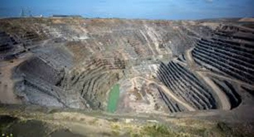 Với 4,3 triệu carat (2010), mỏ Venetia chiếm 40% lượng kim cương trên toàn Nam Phi.
