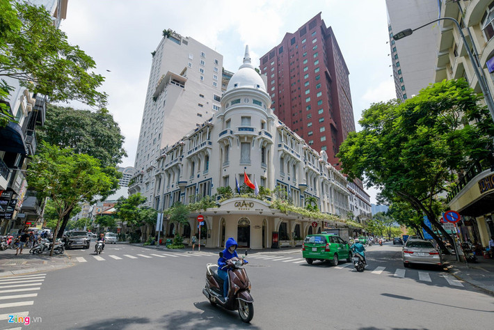 Những căn nhà có hai mặt tiền giao giữa Đồng Khởi và Đông Du, Mạc Thị Bưởi, Nguyễn Thiệp, Ngô Đức Kế thường có mức giá cao hơn.