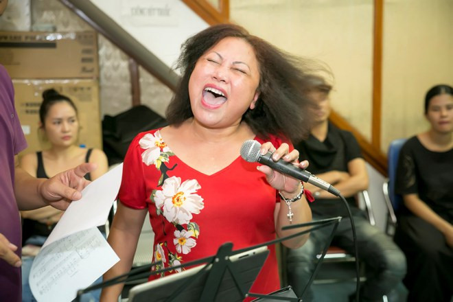 Sau khoảng thời gian lui về quê nhà “ở ẩn” vì scandal nợ nần do cờ bạc, vài năm trở lại đây, Siu Black dần xuất hiện lại ở các chương trình truyền hình giải trí.