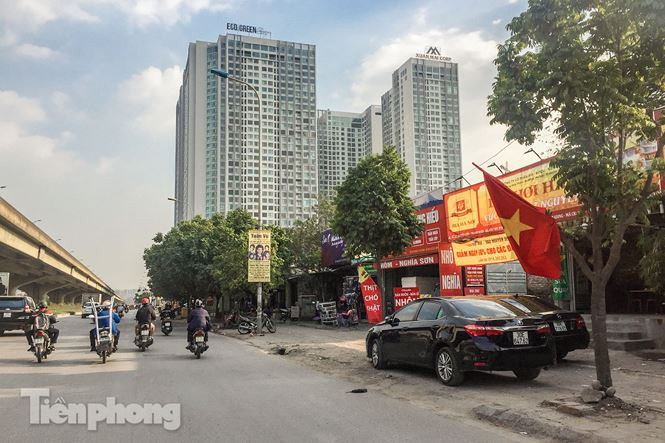 Dự án chung cư Eco Green City 286 Nguyễn Xiển được xây dựng trên khu đất có diện tích hơn 20.234m2 do Công ty TNHH Bất động sản và Xây dựng Việt Hưng (Công ty Việt Hưng) làm chủ đầu tư (CĐT). Dự án khởi công vào quý 1/2015 và đi vào hoạt động vào cuối năm 2017.