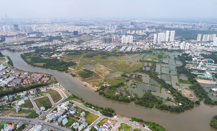 Dự án Khu dân cư Phước Kiển có diện tích 90 ha (nằm giáp Rạch Ông Lớn và Rạch Đĩa, ấp 5, xã Phước Kiển, huyện Nhà Bè), của Công ty CP Quốc Cường Gia Lai (QCG) được chấp thuận đầu tư theo công văn 4085 của UBND TP.HCM.