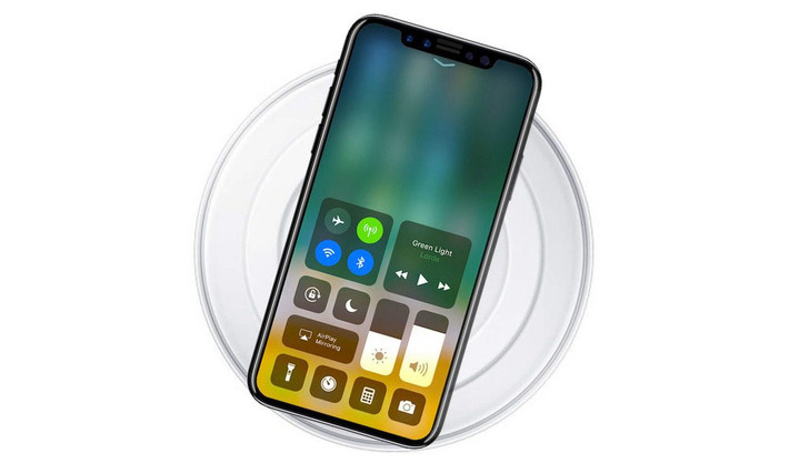 Thường xuyên dùng sạc không dây - Sạc không dây giúp việc sạc pin trở nên dễ dàng hơn. Tuy nhiên, theo ZDNet, pin iPhone sẽ không tự động ngắt sạc trong quá trình sạc không dây, điều này lâu dần sẽ ảnh hưởng tới thời lượng sử dụng pin.