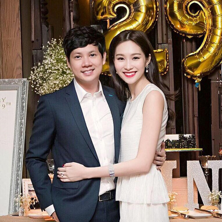 Nguyễn Trung Tín không phải là cái tên xa lạ với giới doanh nhân trẻ tuổi. Sinh năm 1987, Nguyễn Trung Tín là CEO của Tập đoàn Trung Thủy do vợ chồng bà Dương Thanh Thủy và ông Nguyễn Văn Trung sáng lập. Năm 2017, Trung Tín kết hôn với Hoa hậu Đặng Thu Thảo.