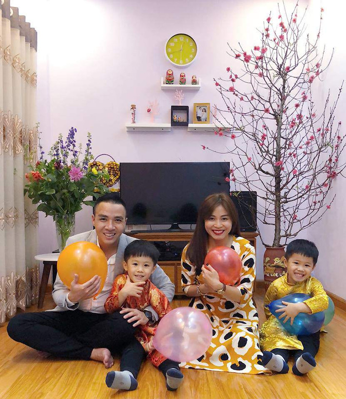 Hiện tại, nữ MC xinh đẹp đang sống hạnh phúc bên bạn trai và hai con trai sinh đôi đáng yêu trong căn nhà 5 tầng ở Hà Nội.