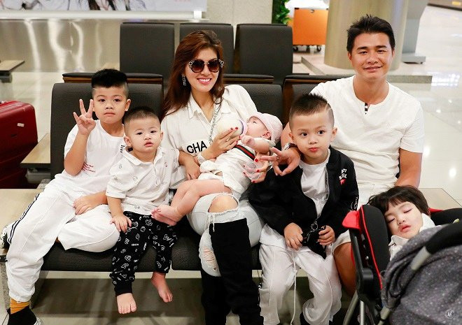 Sau khi Oanh Yến chia sẻ loạt ảnh về ngôi nhà mới, một số fan hâm mộ còn ví khối bất động sản này như tòa lâu đài.