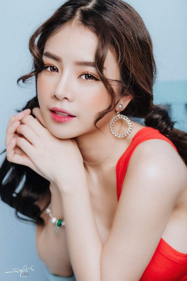 Bước ngoặt trong sự nghiệp của DJ Mie là sau khi cô giành Giải Nhất trong cuộc thi Miss DJ mùa đầu tiên tổ chức vào năm 2015. Kể từ đó, con đường của nữ DJ 9X này mở rộng hơn, cô nhận được nhiều lời mời biểu diễn cho nhiều sự kiện, các show diễn lớn và các quán bar đẳng cấp hơn.