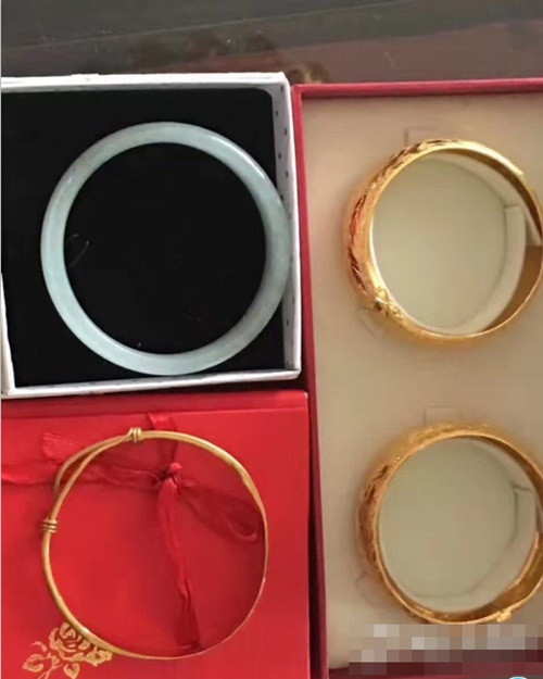 Theo thông tin đăng tải, đám cưới khủng gây xôn xao dư luận suốt thời gian là đám cưới của một thiên kim tiểu thư thuộc hàng gia thế khủng ở Nghĩa Ô. Trong đó, của hồi môn của cô dâu khiến nhiều người đỏ mắt vì ghen tị.