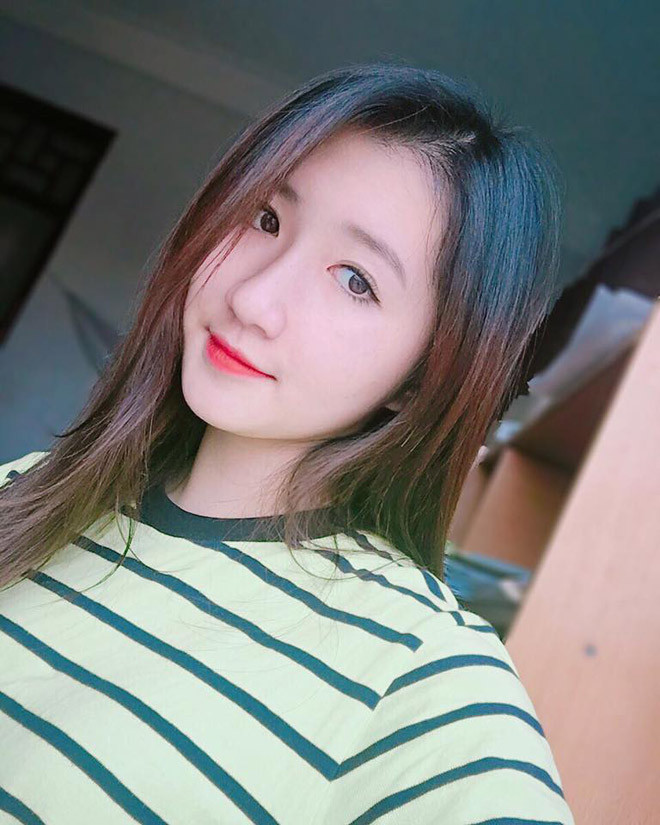 Càng lớn, Thùy Diệu càng ý thức được tầm quan trọng của ngoại hình. Cô cảm nhận rõ sự khác biệt trong cách ứng xử của nhiều người với mình khi là một cô gái xấu và xinh.