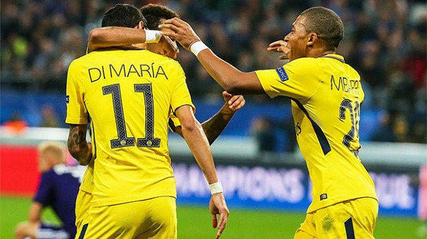 Di Maria không thể đến Barcelona: Theo tin chuyển nhượng bóng đá từ tờ Sport dẫn nguồn Radio Monte Carlo cho hay cuộc điều tra tài chính mà UEFA tiến hành trên CLB PSG là nguyên nhân khiến Di Maria không thể đến Barcelona trong mùa Hè vừa qua. Ảnh: Sport