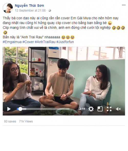 Có thể nói kể từ đầu tháng 9/2017, bài hát "Em gái mưa" đã trở thành từ khóa vô cùng hot trên mạng xã hội. Rất nhiều những bạn trẻ đã thử tài cover lại ca khúc này của ca sĩ Hương Tràm. Mới đây nhất là trường hợp của chàng trai 9X vừa nhặt rau vừa hát bài hát này rất ngọt ngào.