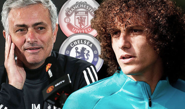 Theo tin chuyển nhượng bóng đá mới nhất từ Gambling Times, Chelsea sẵn sàng để phép David Luiz ra đi và học chỉ chờ cái gật đầu của M.U để đưa trung vệ người Brazil về sân Old Trafford. Ảnh: Gambling Times