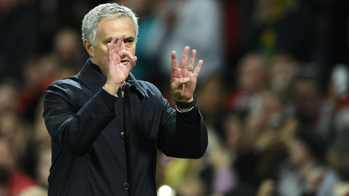 Mourinho chốt 4 mục tiêu cho M.U ở phiên chợ Đông: HLV Jose Mourinho ngay từ thời điểm này đã lên kế hoạch tăng cường nhân sự cho M.U. 4 cái tên đã được chiến lược gia người Bồ Đào Nha nhắm đến gồm Gareth Bale, Antoine Griezmann, Emil Forsberg và Carlos Soler.
