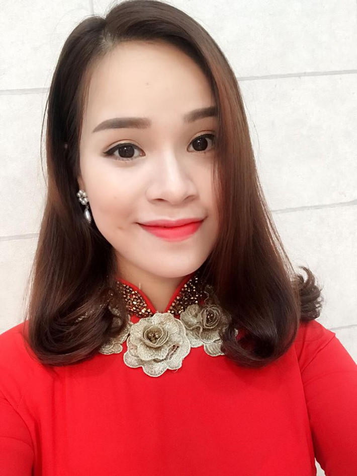 Sinh năm 1994, nhưng Giang Hồng có kinh nghiệm làm MC nhiều năm trên các kênh của các chương trình truyền hình trên VTV, Ha Noi TV, ThethaoTV,... cùng các sự kiện quốc tế lớn khác,