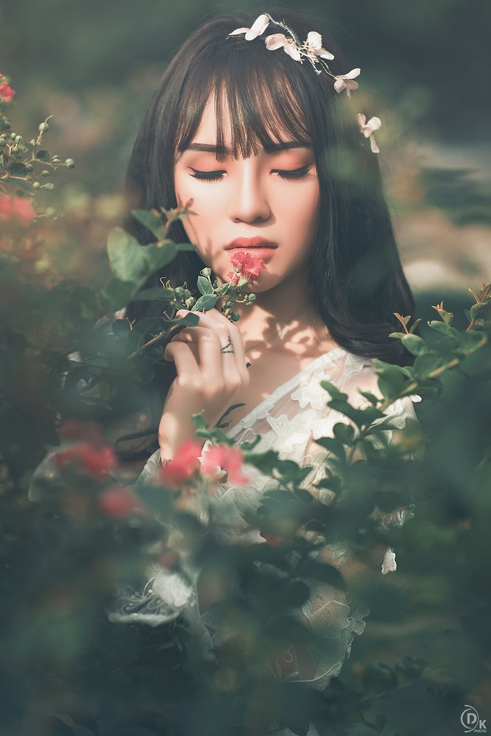 Chia sẻ với bạn bè, Trà My cho biết thêm rằng chuyến ra Hoàng Sa chính là kỉ niệm đáng nhớ nhất của cô trong mấy năm hoạt động nghệ thuật. Bởi nó chứa đựng rất nhiều cảm xúc không tên, có cả niềm vui lẫn nước mắt.
