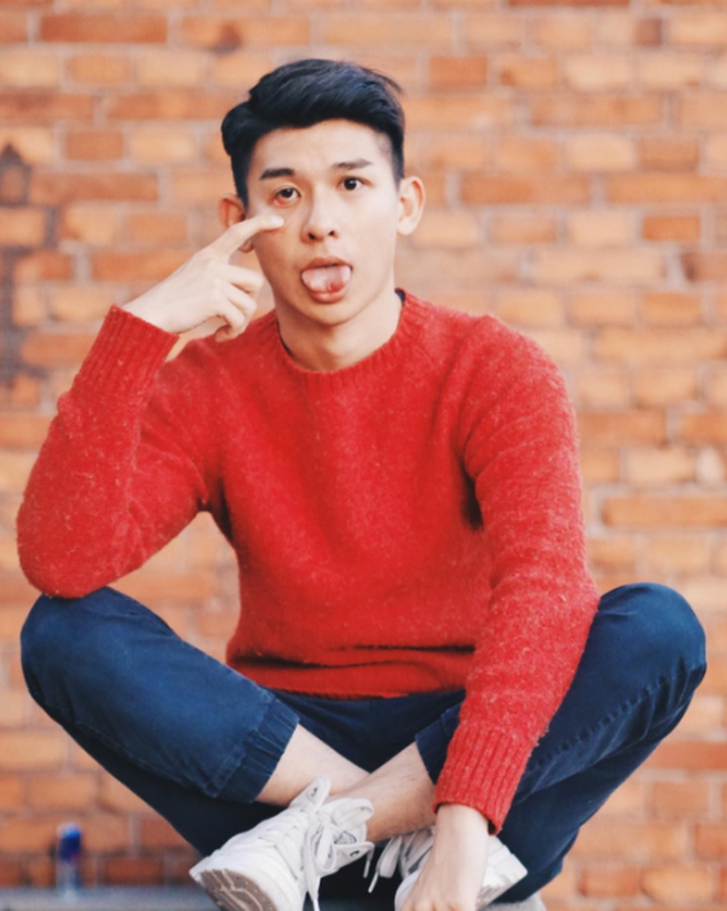 Không những vậy, cậu bạn người Hong Kong này còn lập hẳn 1 kênh Youtube cá nhân để chia sẻ những kinh nghiệm du lịch, điểm đến hay hành trang cho chuyến đi.