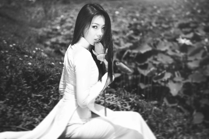 Nguyễn Huỳnh Trúc Mai sinh 1995 tại Cần Thơ. Cô nàng hot girl này hiện đang là sinh viên năm cuối ngành Dược học, trường Đại học Y Dược Cần Thơ.
