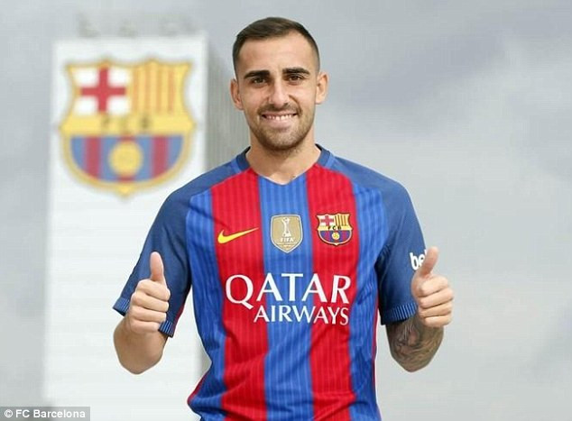 Valencia không muốn có El Haddadi: Theo tờ SPORT, Valencia sẽ không mua đứt tiền đạo trẻ thuộc biên chế Barcelona – Munir El Haddadi sau khi mùa giải năm nay kết thúc. Munir El Haddadi đang thi đấu dưới dạng hợp đồng cho mượn trong màu áo Valencia. Tiền đạo 21 tuổi là một phần của bản hợp đồng mang tên Paco Alcacer từ Mestalla sang Camp Nou vào mùa Hè năm ngoái. Ảnh: Marca