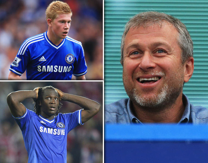 Bán 32 cầu thủ, Chelsea thu gần 500 triệu bảng: Chelsea chứng tỏ rất khôn ngoan trên thị trường chuyển nhượng, nên thu được một khoản lớn đáng ngạc nhiên, gần 500 triệu bảng trong vòng ba năm rưỡi vừa qua. Cụ thể, từ tháng 1/2014 đội chủ sân Stamford Bridge tất thảy đã bán 32 cầu thủ và hầu hết đều thu được giá cao, trong đó Diego Costa là cái tên mới nhất. Ảnh: Goal