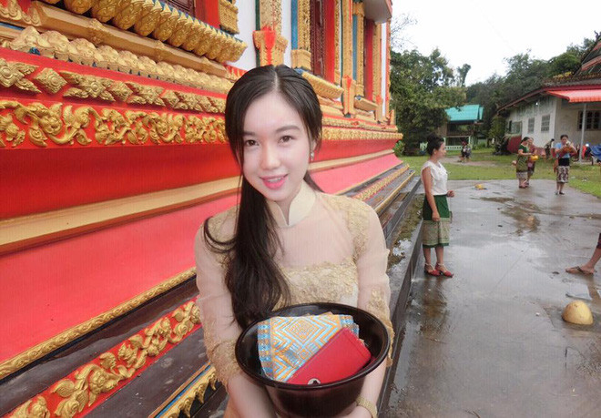 Đối với Souliphone, phần khó khăn nhất trong học tiếng Việt là cách phát âm với các thanh dấu. Bí quyết để em học tốt tiếng Việt là đọc sách, nghe nhạc, xem phim bằng tiếng Việt cũng như kết bạn, nói chuyện tiếng Việt với các bạn Nghệ An.