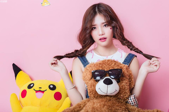 Sở hữu gương mặt ưa nhìn cùng chiều cao nổi trội 1m68, Mai Diz cùng những bức ảnh khoe vóc dáng chuẩn luôn nhận được lượt like và chia sẻ khá khủng trên trang cá nhân của mình.