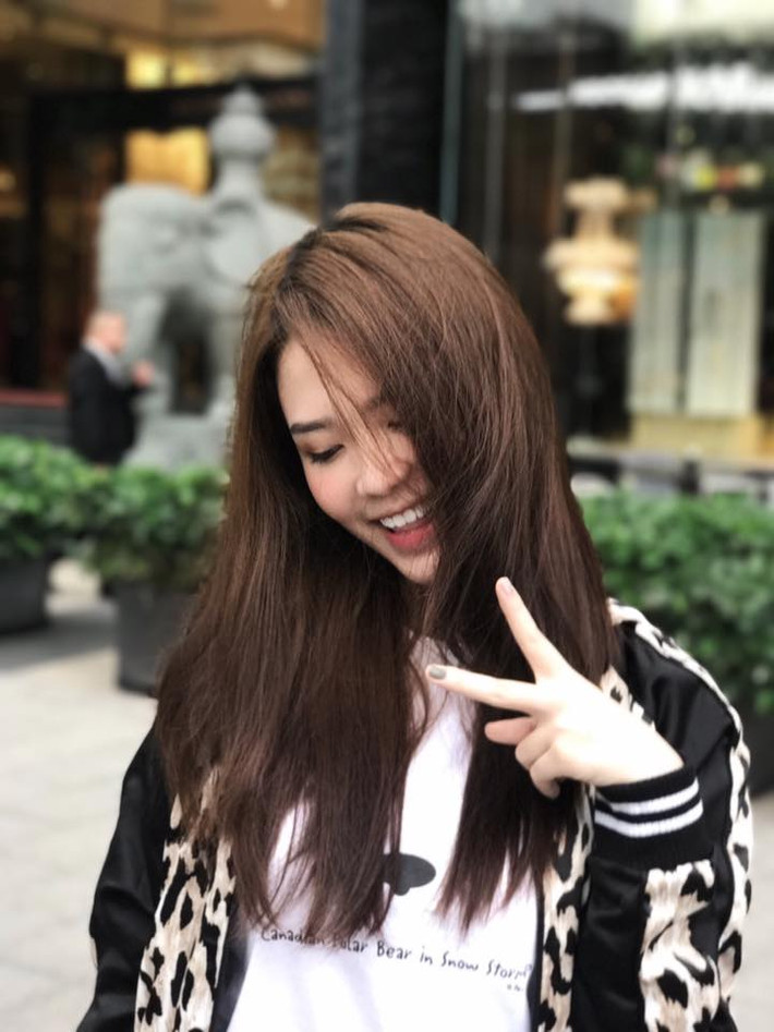 Thậm chí, những cuộc trò chuyện của Mai Diz với các bạn nam đều xoay quanh chủ đề về game.