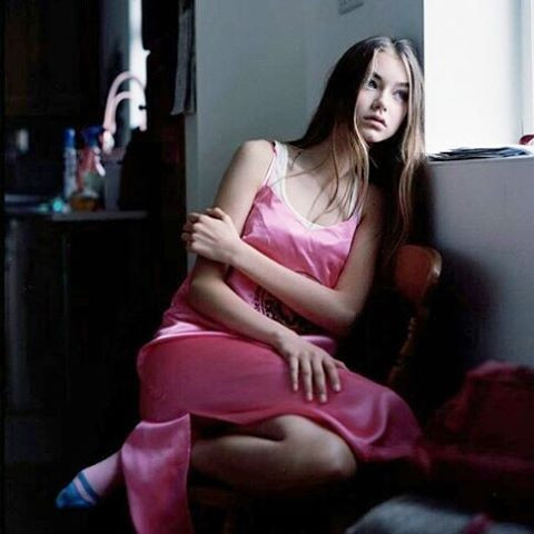 Mặc dù chưa từng tham gia vào nghiệp nghệ thuật nhưng những bức ảnh của cô nàng hot girl xinh đẹp Josie Lane luôn có chiều sâu và có giá trị nhất định. Ảnh sử dụng trong bài: Instagram nhân vật.