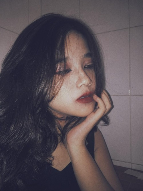 Phút giây khá "deep" được Khánh Ly chia sẻ trên trang cá nhân.