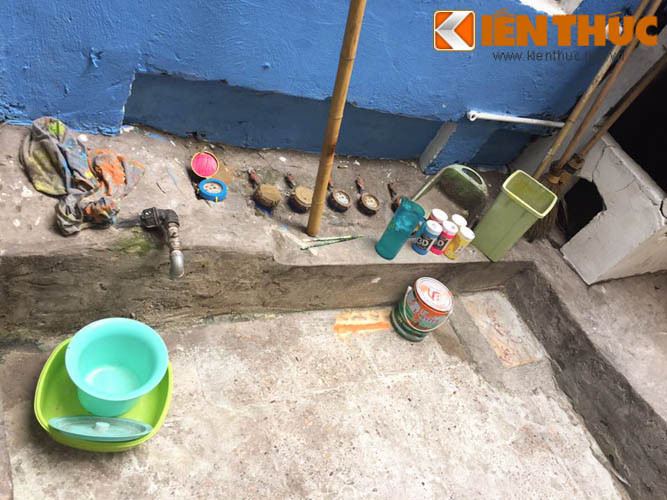 "Tuy nhiên, mọi việc thực sự không suôn sẻ khi ý tưởng mở công ty cùng một người bạn thân đã hoàn thiện nhưng vì trục trặc kinh tế nên kế hoạch không thể triển khai. Chán nản, thất vọng mình quyết định xách balo lên và đi. Việt Nam là điểm đến việc khá ngẫu nhiên được anh chàng người Mỹ ghé thăm trong cuộc hành trình.
