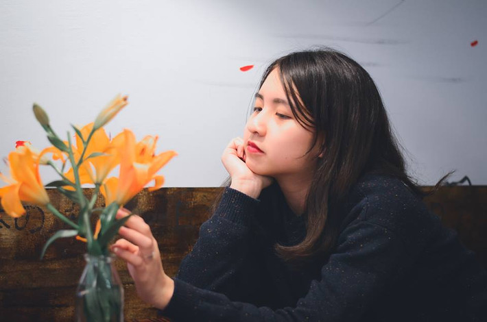 Cùng ngắm nhìn nữ sinh Hà thành bất ngờ nổi tiếng nhờ bức ảnh bị bạn bè dìm hàng nhưng không thành công. Ảnh trong bài: FBNV.